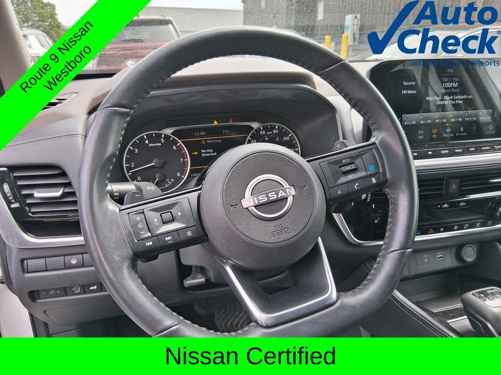 Used 2023 White Nissan SL image 23