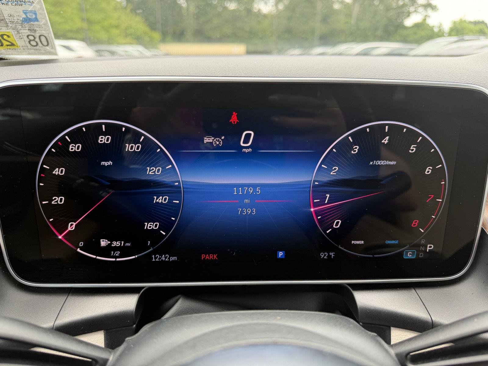 Certified Used 2026 Polar White Mercedes-Benz GLC 300 image 9