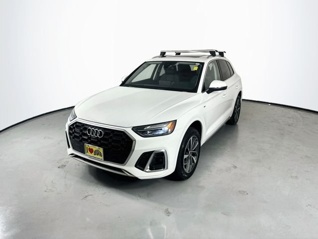 Used 2024  Audi 45 S line Premium image 5