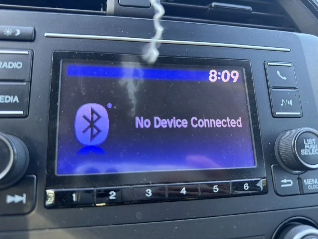 Used 2020 White Honda LX image 13