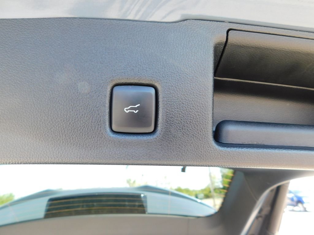 Used 2024 Blue Ford ST-Line image 25
