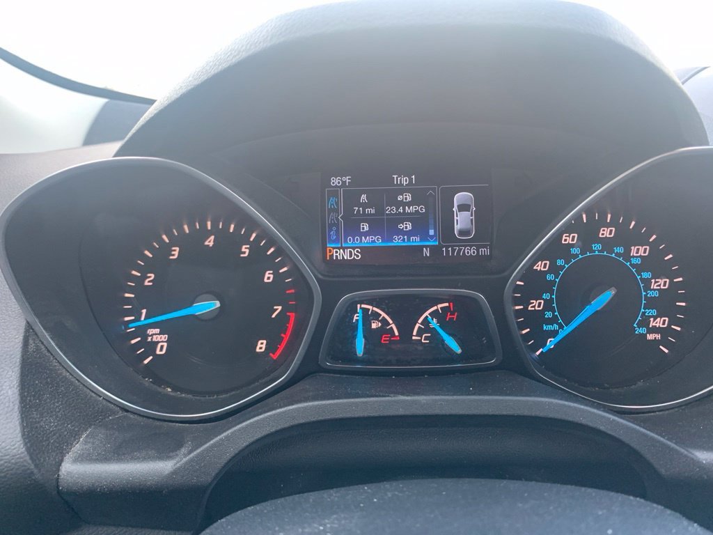 Used 2014 Gray Ford SE image 11