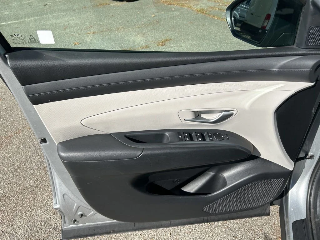 Used 2026 Silver Hyundai SEL image 15
