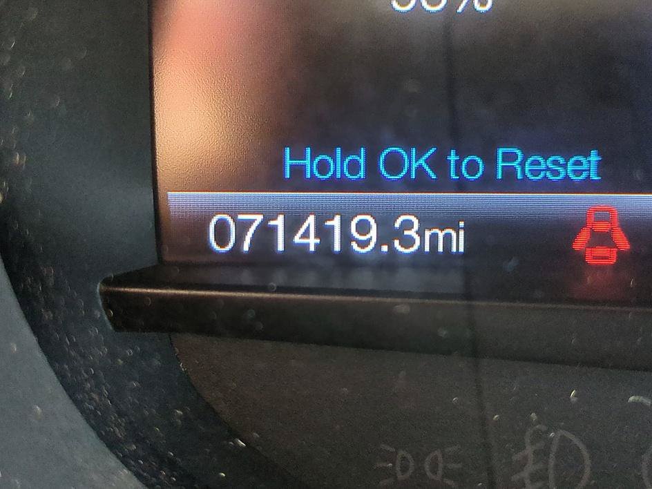 Used 2020 Black Ford SEL image 21