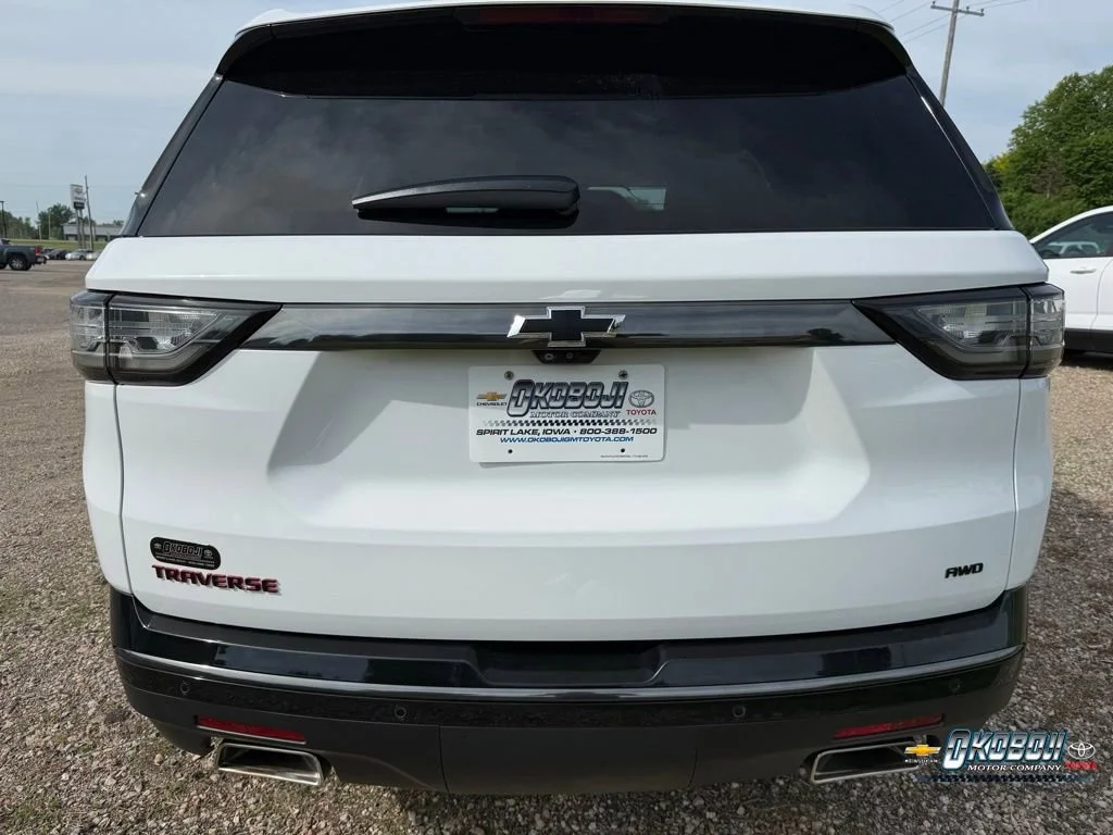 2021 Chevrolet Traverse Premier - Photo 4