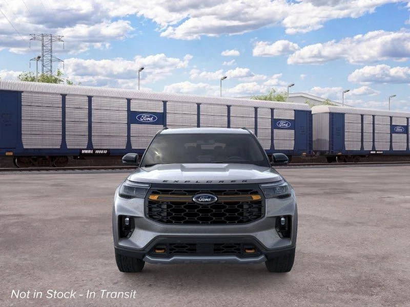 New 2026 Carbonized Gray Metallic Ford Tremor® image 6