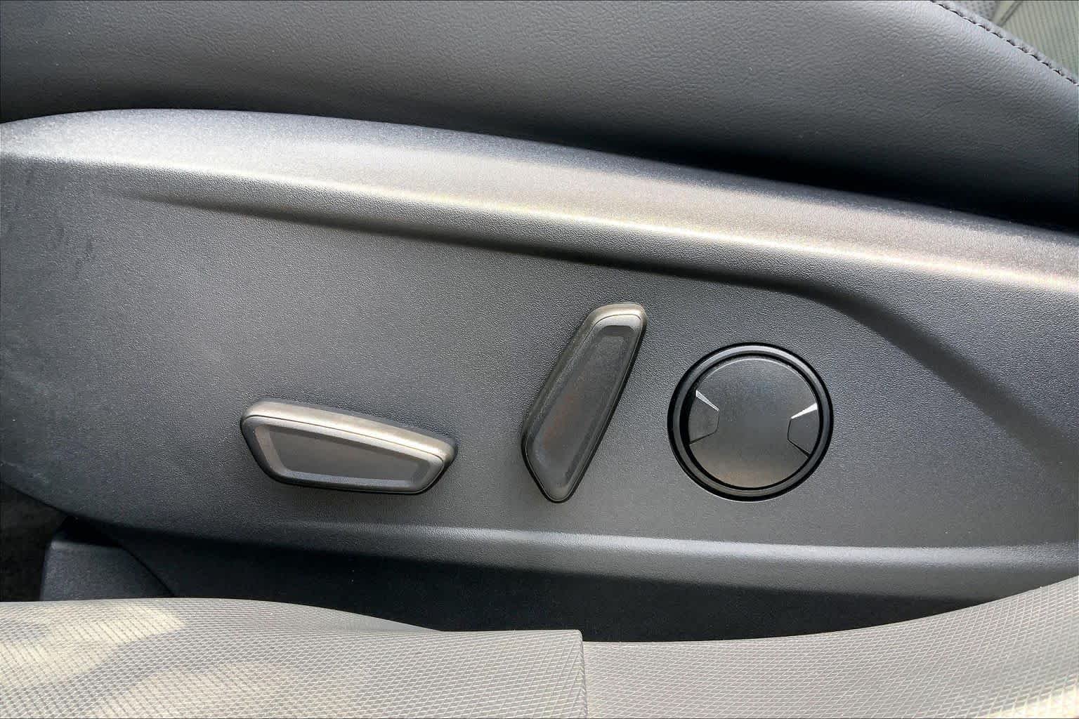 Used 2024 Shadow Black Ford Premium image 34