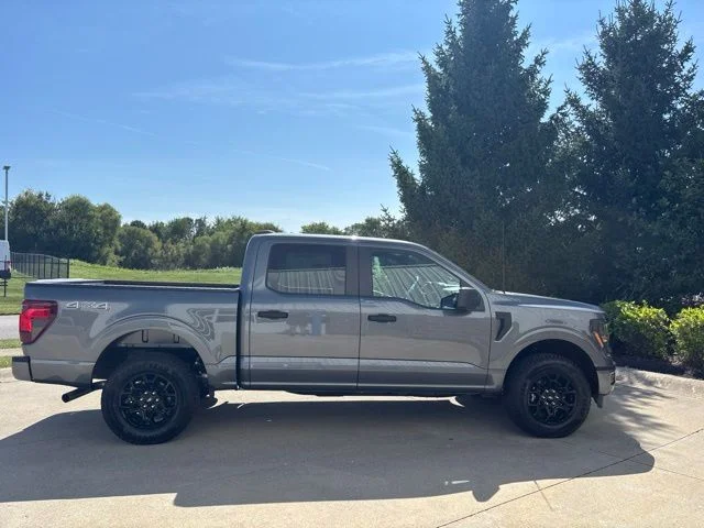New 2026 Carbonized Gray Metallic Ford STX image 36