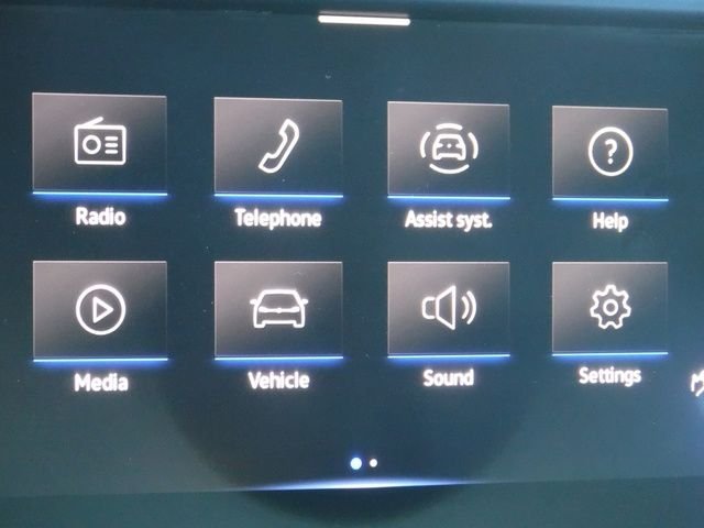 Used 2022 Black Volkswagen 1.5T SE image 22