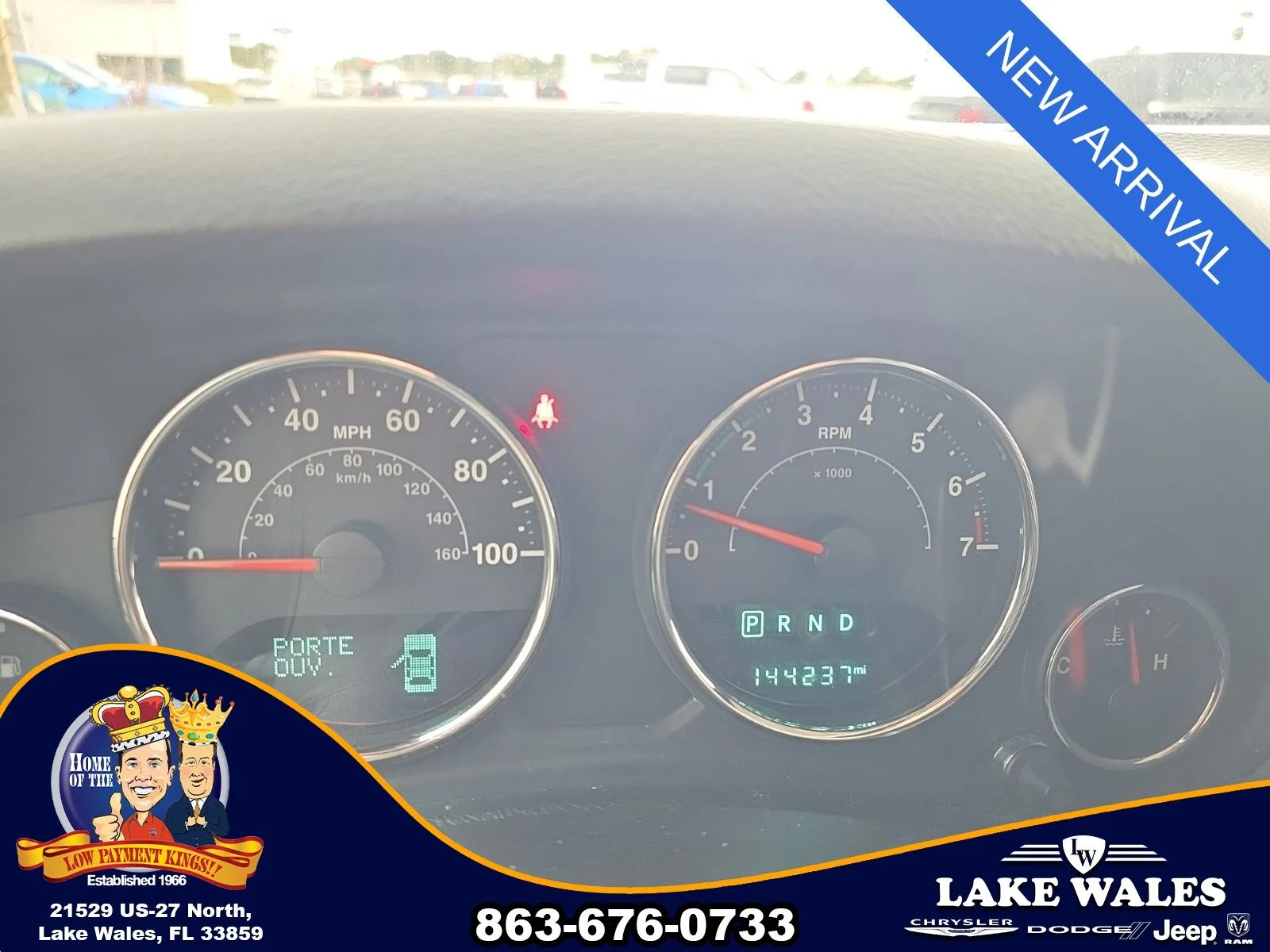 Used 2017 Red Jeep Unlimited Sahara image 9