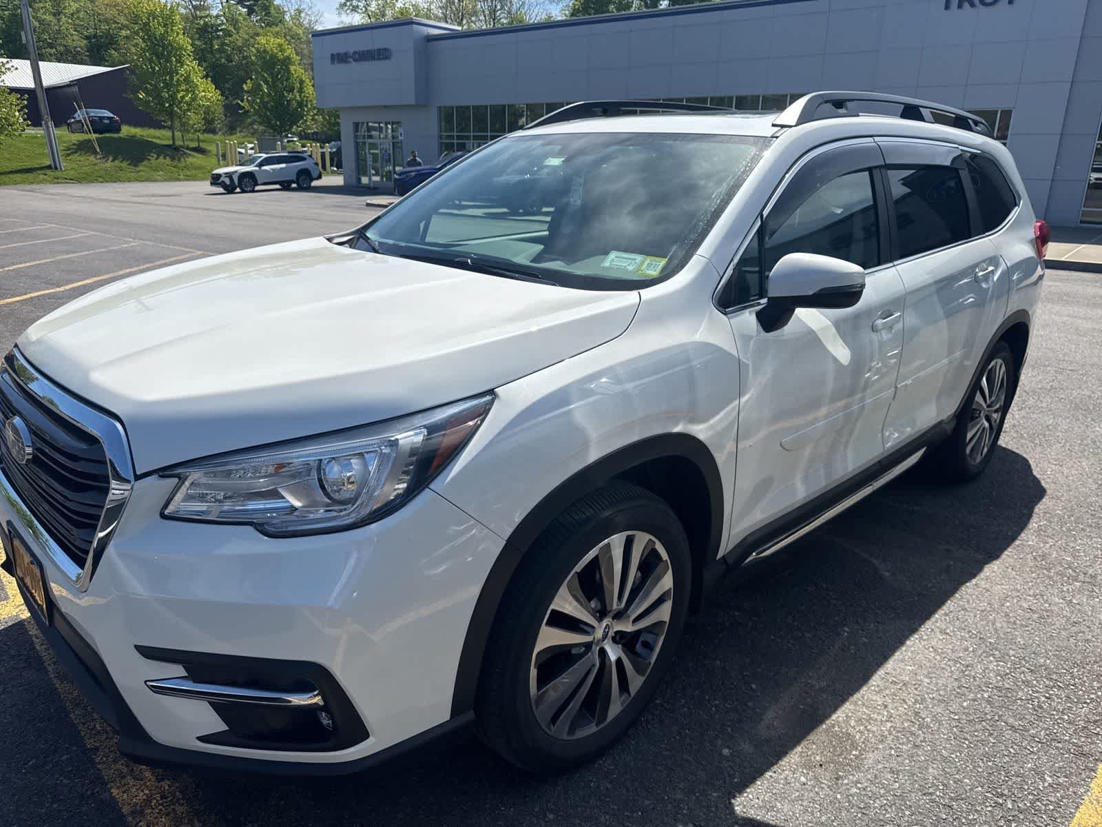 2022 Subaru Ascent Limited 7 Passenger's photo