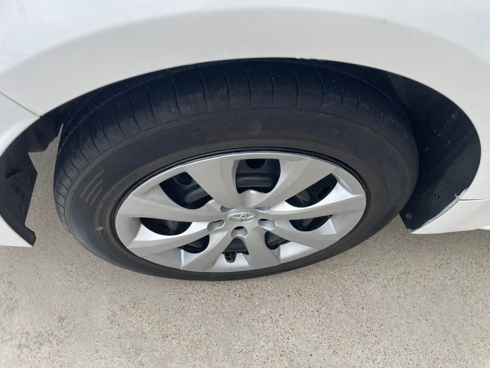 Used 2024 White Toyota LE image 8