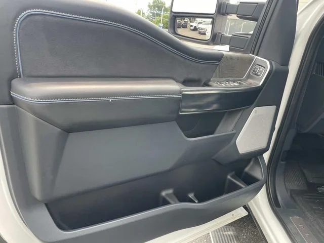 Used 2025 White Ford Platinum image 17