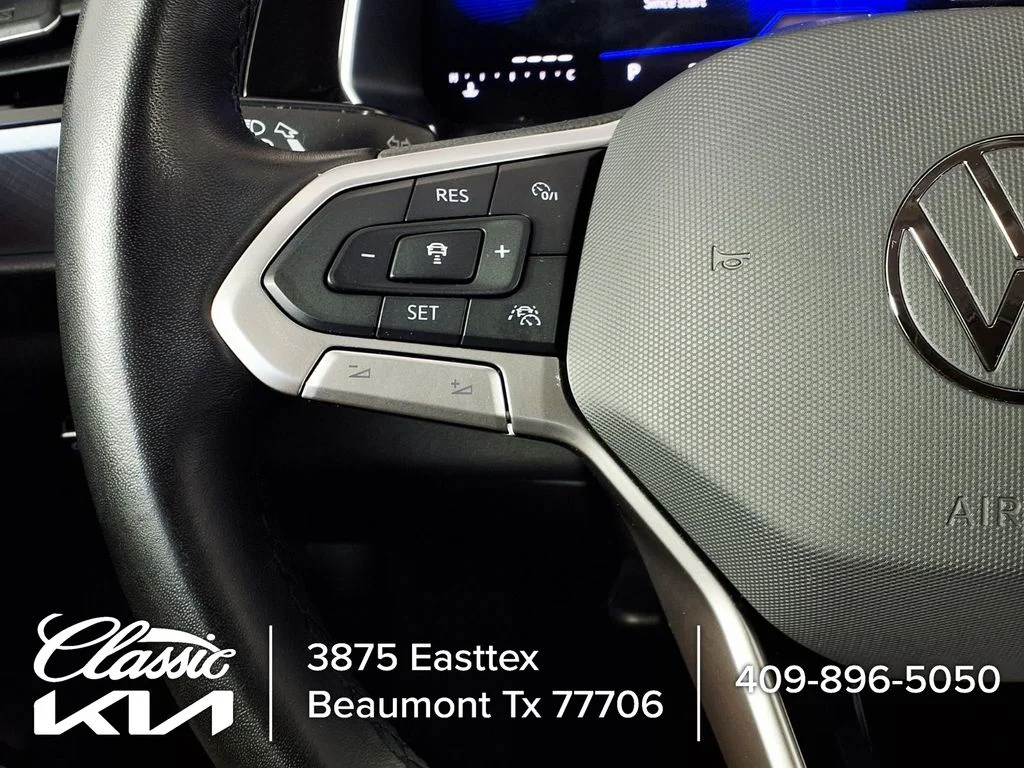 Used 2024  Volkswagen 1.5T SE image 18
