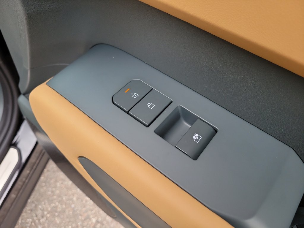 New 2027 Ebony Black Kia X-LINE SX image 11