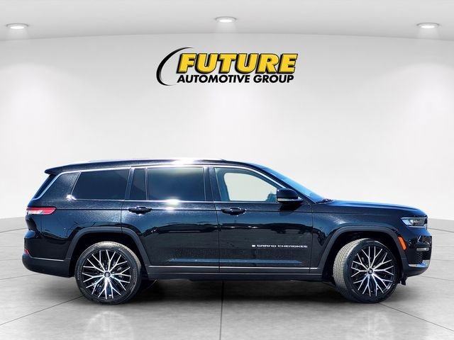 Used 2021 Black Jeep Limited image 3