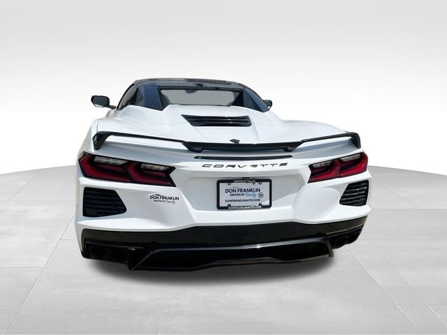 Used 2024 White Chevrolet Stingray image 7
