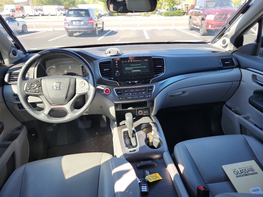 Used 2019 Crystal Black Pearl Honda EX-L image 15