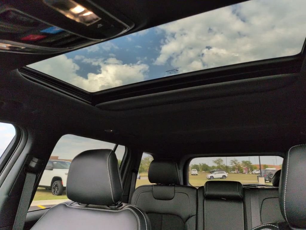 New 2026 Black Jeep Altitude image 28