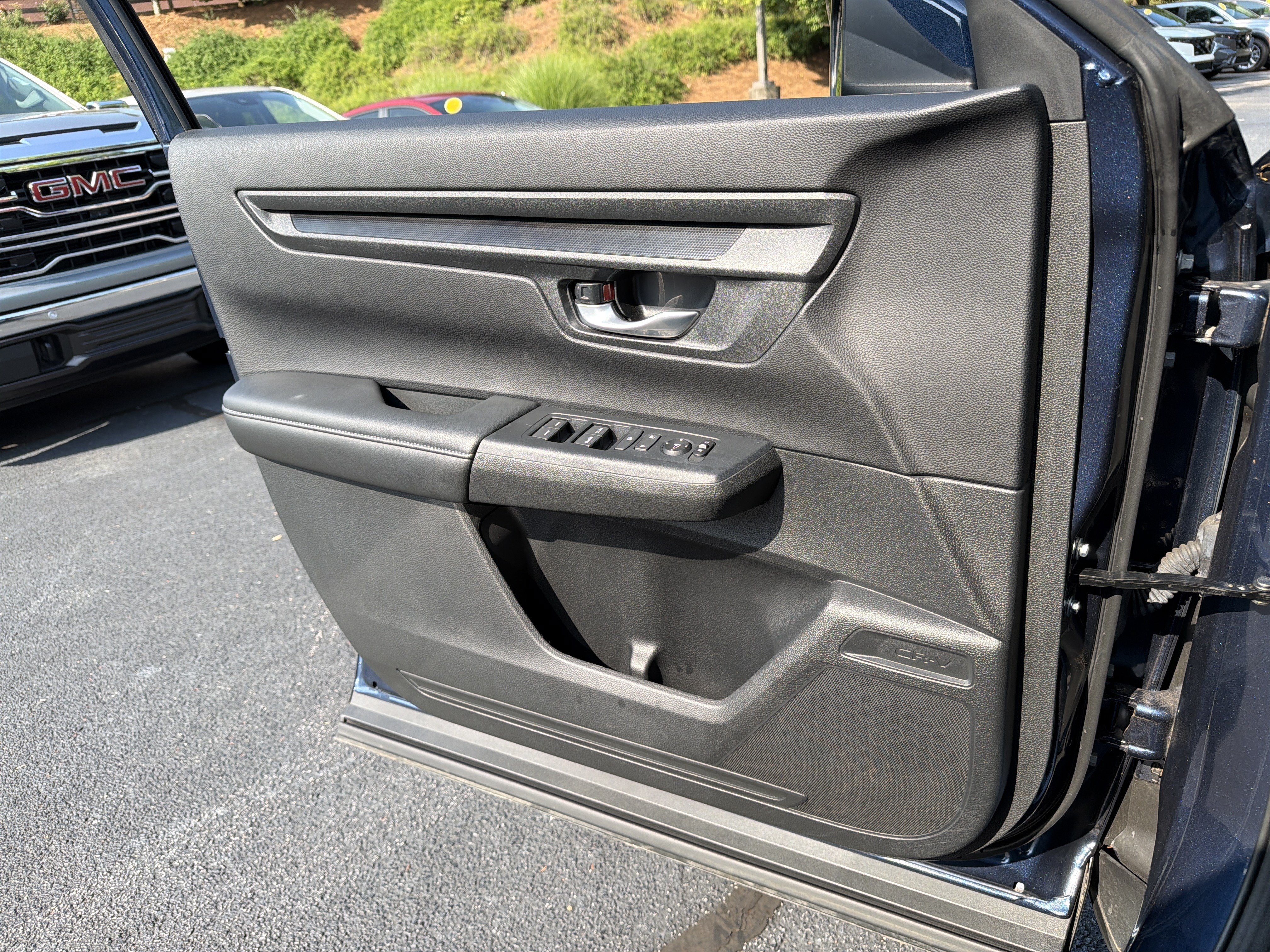 2025 Honda CR-V EX - Photo 14