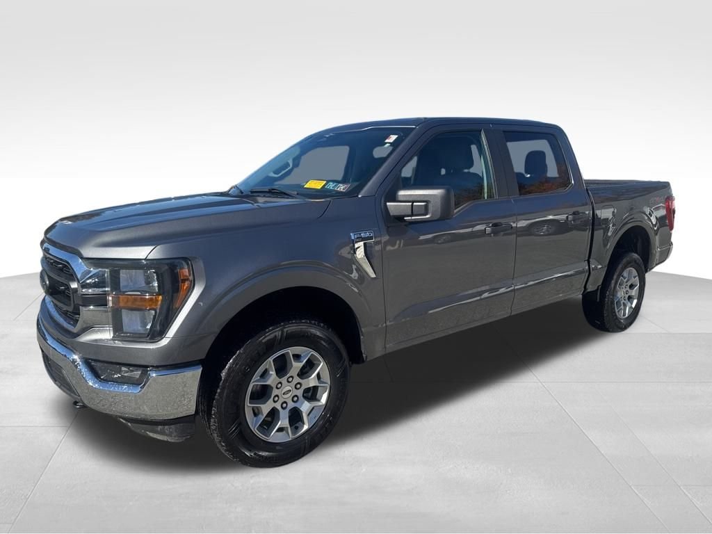 2023 Ford F-150 XLT photo 2