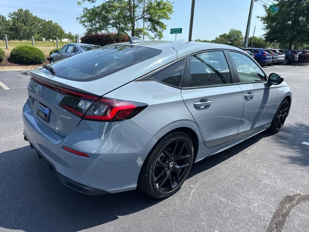 2023 Honda Civic Hatchback Sport - Photo 3