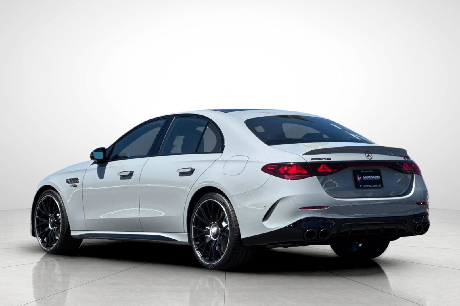 New 2027 MANUFAKTUR Alpine Grey Mercedes-Benz E 53 AMG® image 14