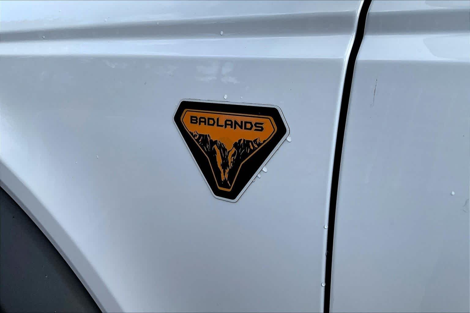 New 2025 Oxford White Ford Badlands® image 15