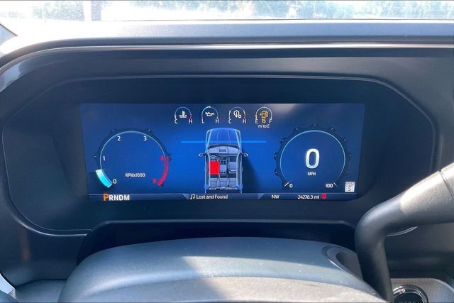 Used 2025 Black Metallic Ford Platinum image 20