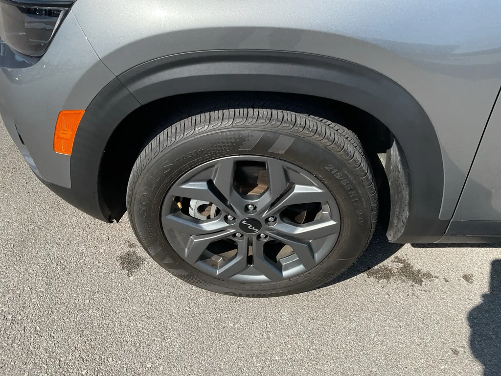 Certified Used 2024 Steel Gray Kia S image 5