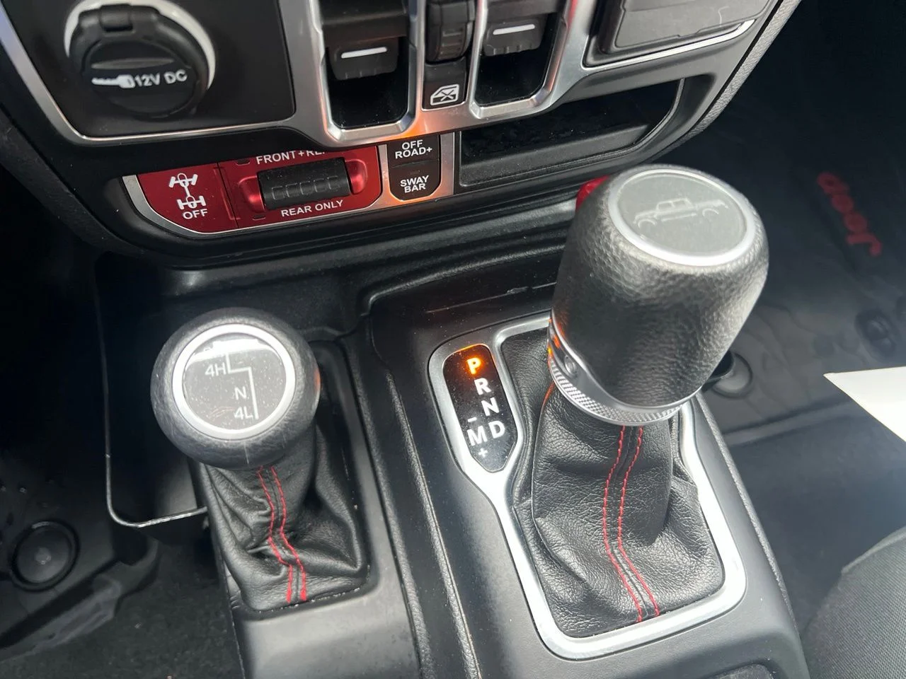 Used 2021 Gray Jeep Rubicon image 36