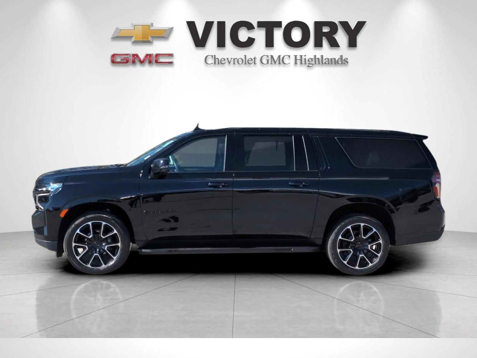2024 Chevrolet Suburban RST - Photo 6