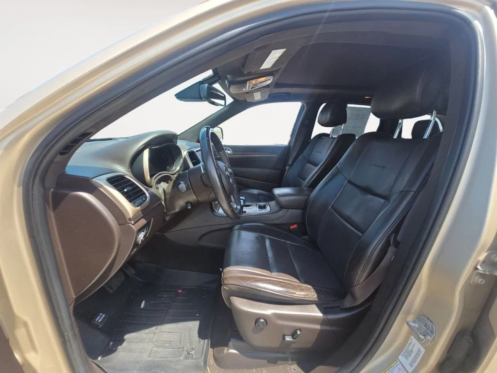 Used 2014 Beige Jeep Summit image 10