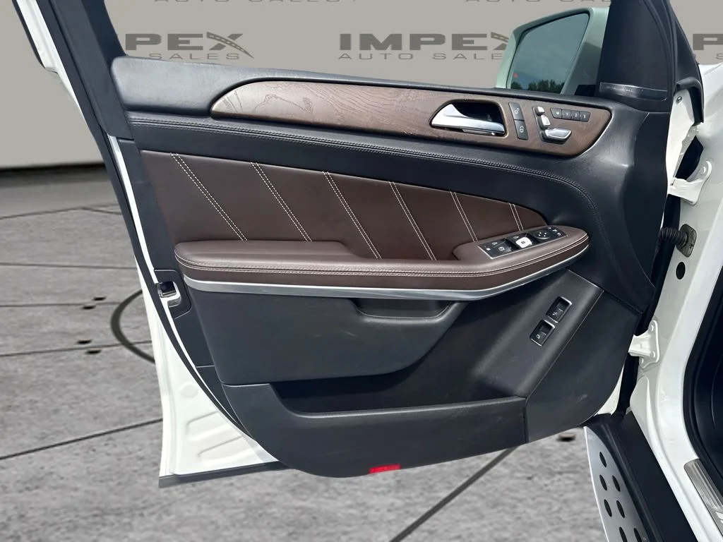 Used 2017  Mercedes-Benz GLS 63 AMG® image 24