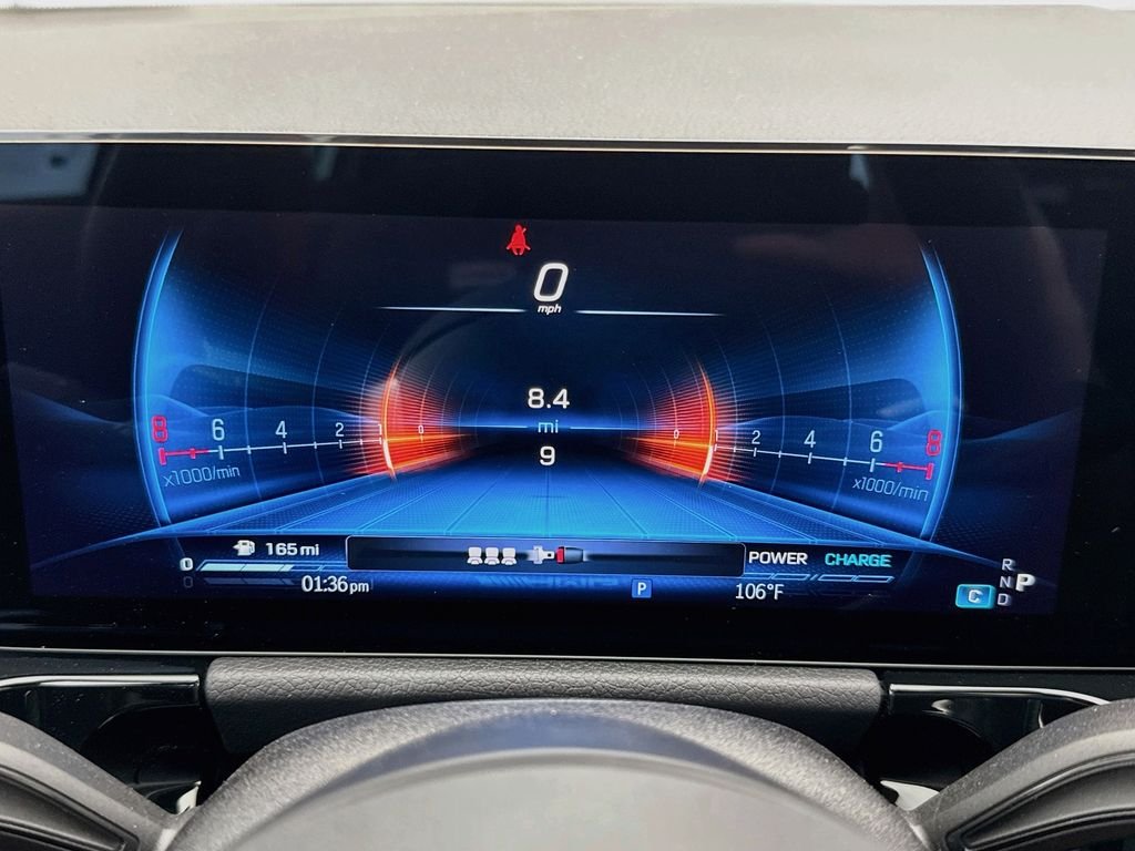 New 2026 Polar White Mercedes-Benz GLA 35 AMG® image 33
