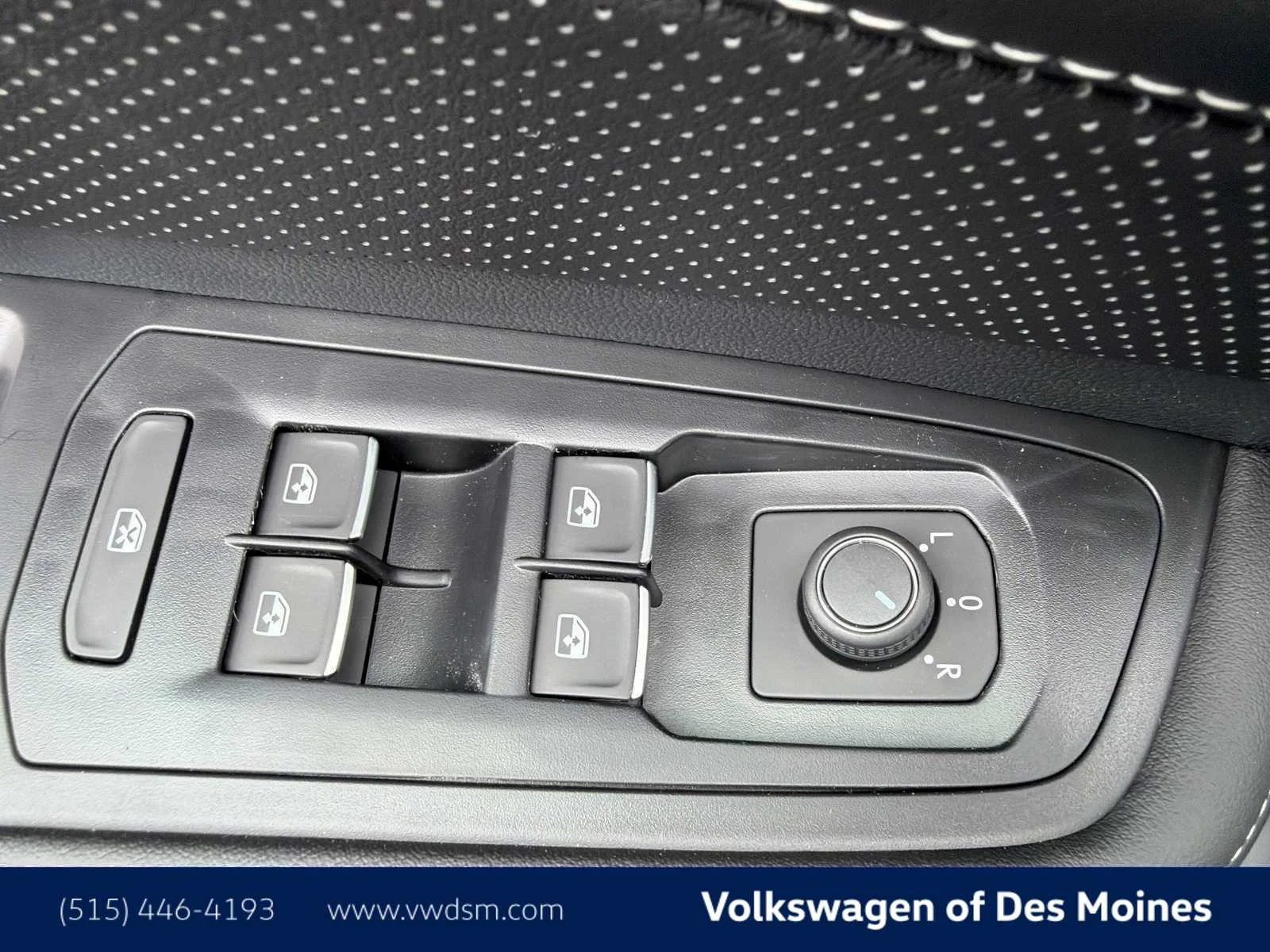 New 2026 Opal White Pearl Volkswagen 2.0T SE w/Technology image 24