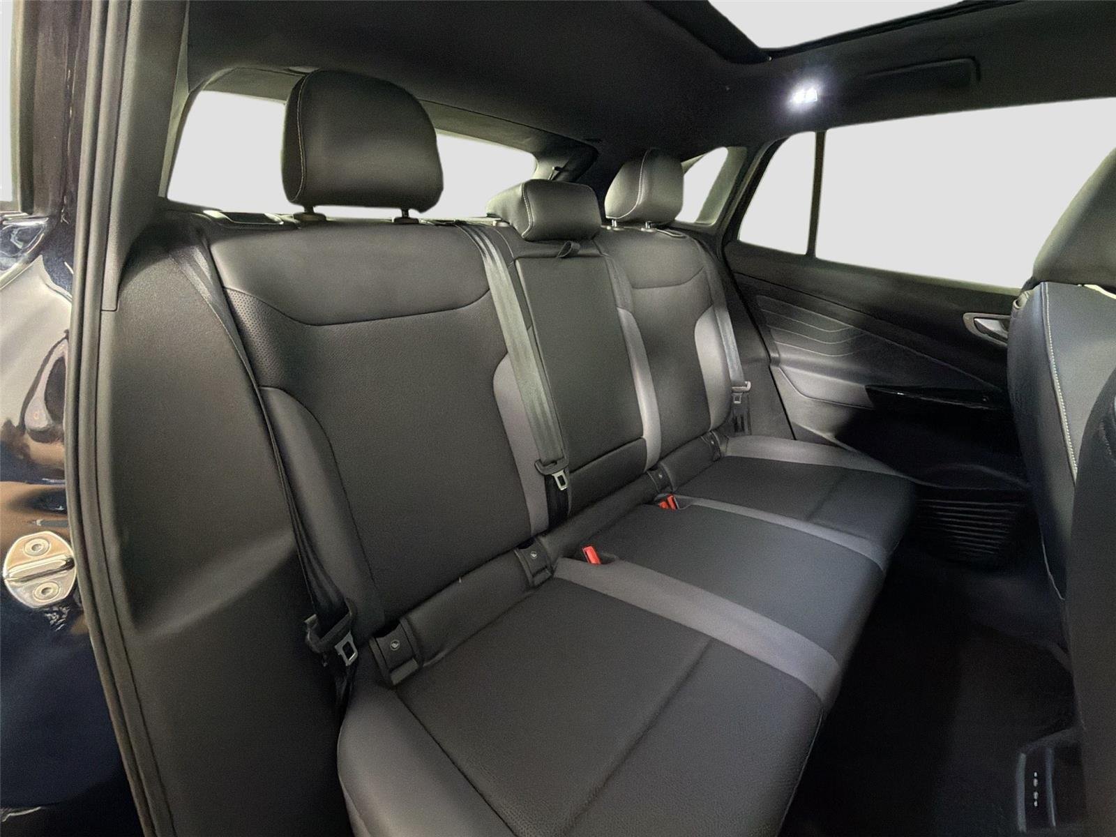 Certified Used 2023 Deep Black Pearl Volkswagen Pro S image 26