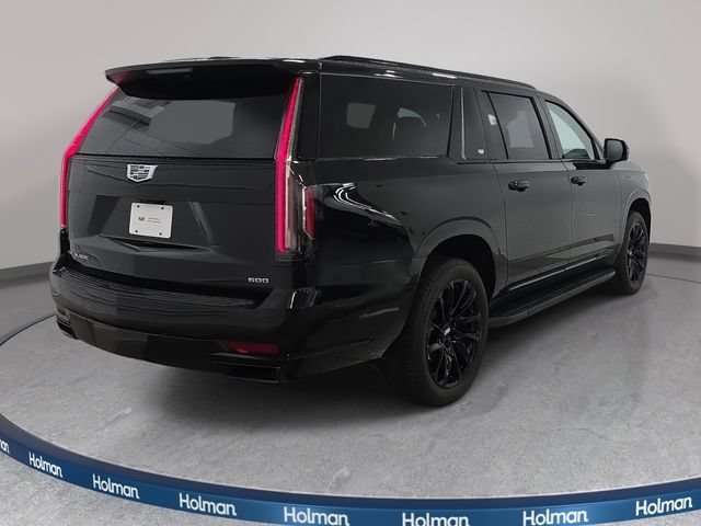 Certified Used 2022 Black Raven Cadillac Sport image 5