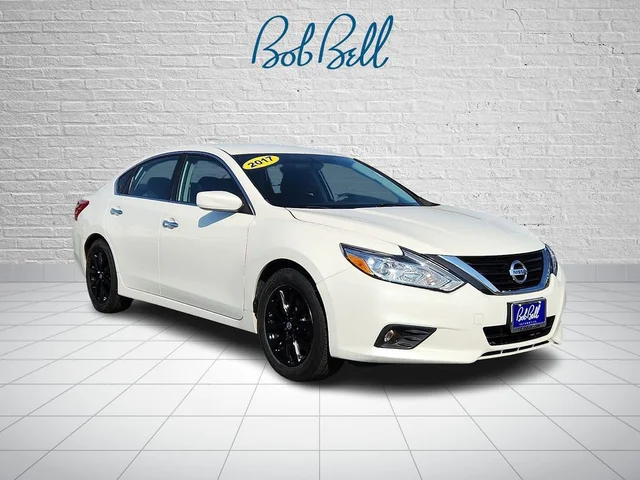 2017 Nissan Altima 2.5 SV