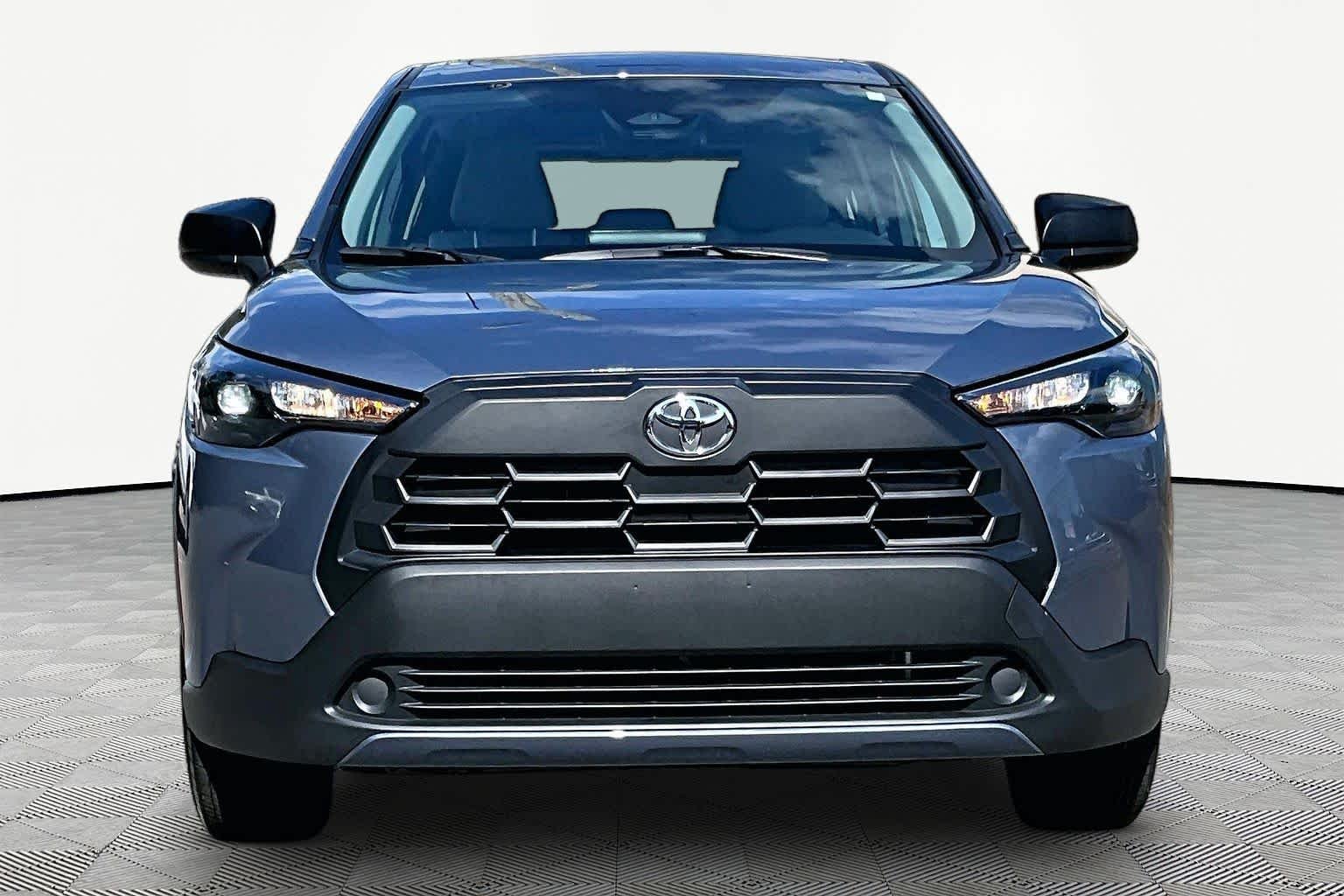 Used 2026 Celestite Toyota L image 4