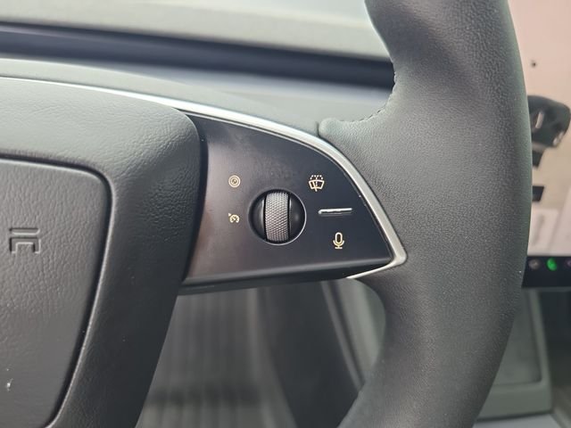 2025 Tesla Model 3 Long Range - Photo 25