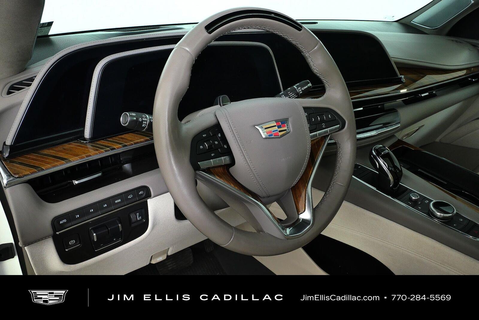 Used 2023 Crystal White Tricoat Cadillac 4WD Sport Platinum image 4