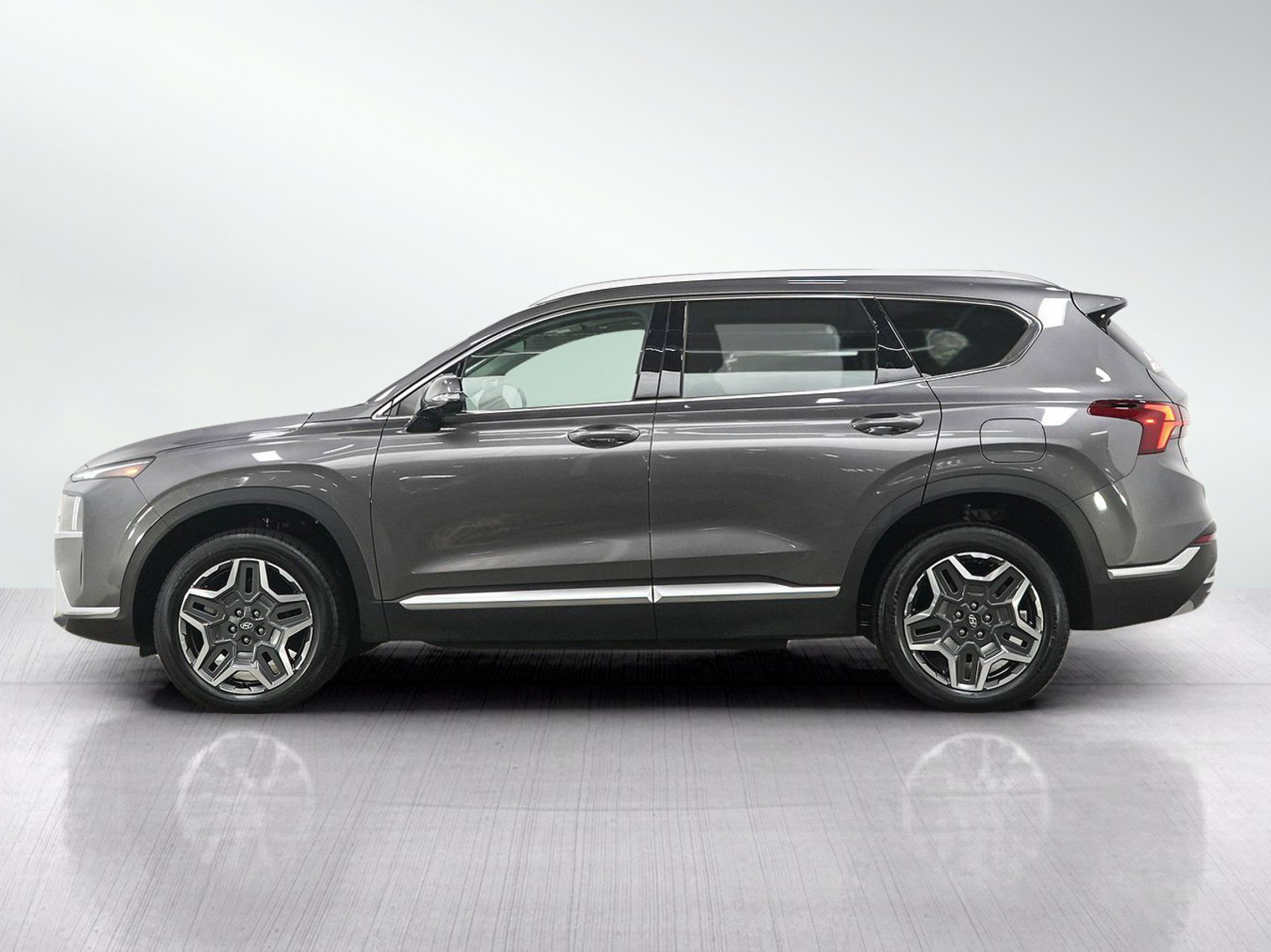 Used 2023 Portofino Gray Hyundai Limited AWD image 2