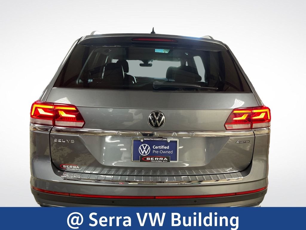 Used 2023 Gray Volkswagen SEL image 4