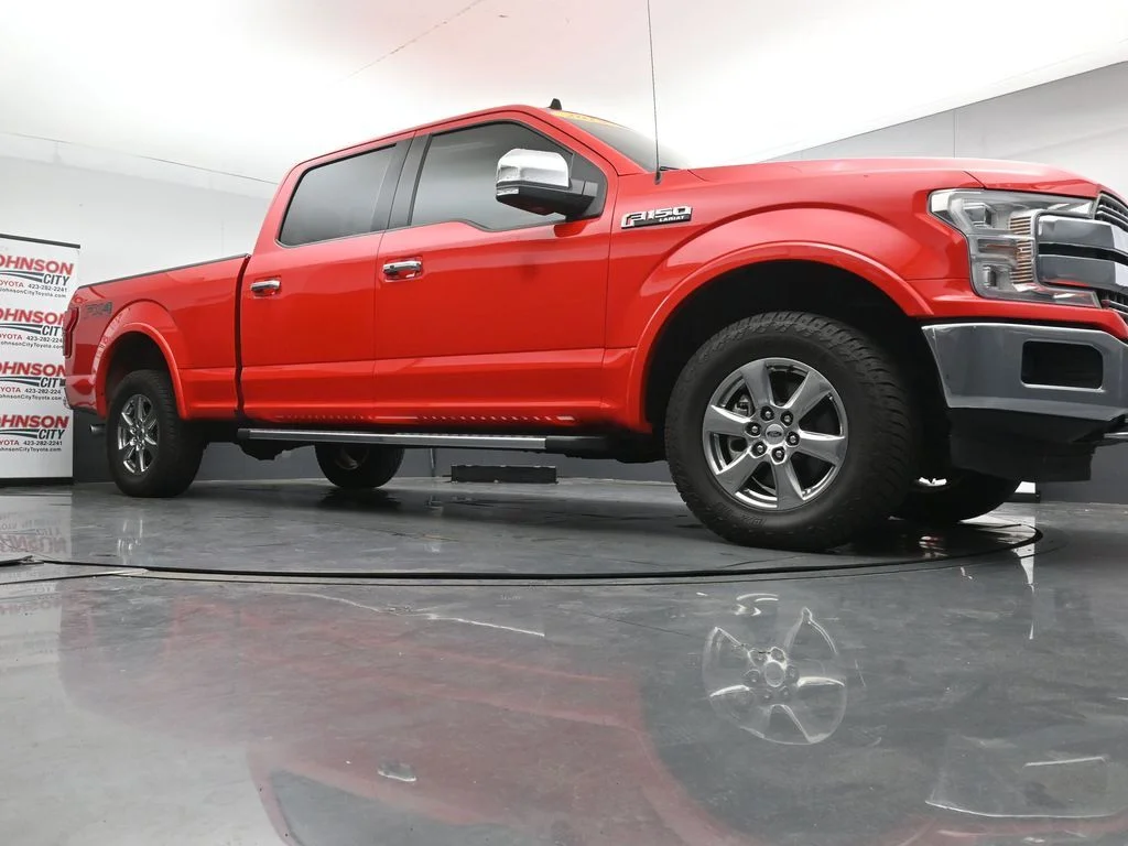 Used 2019 Red Ford Lariat image 32