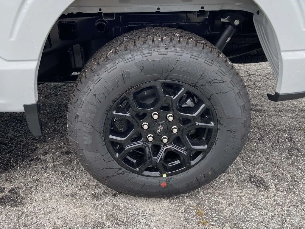 New 2026 White Ford XLT image 7