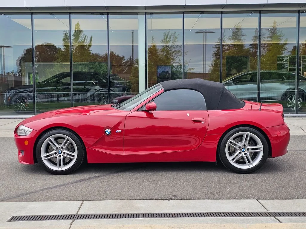 Used 2007  BMW M image 2