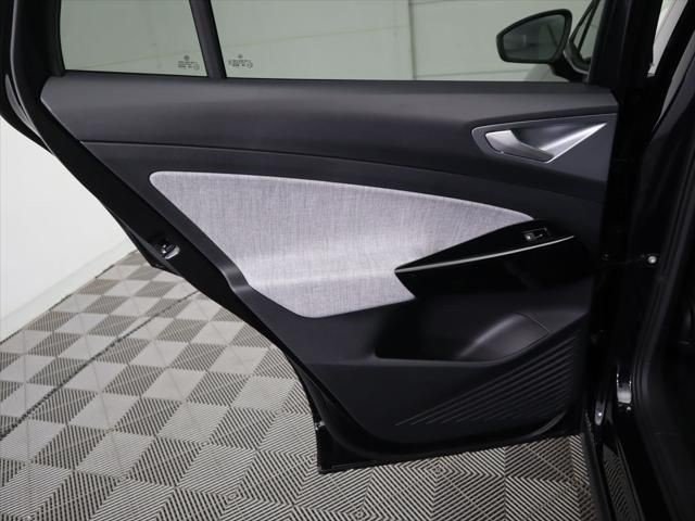 New 2026 Deep Black Pearl Volkswagen Pro image 27