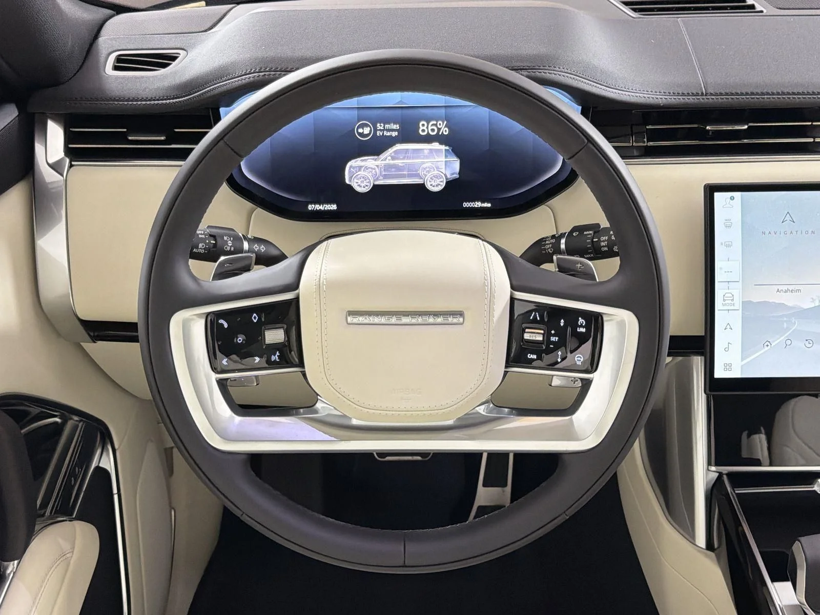 2026 Land Rover Range Rover SE - Photo 11