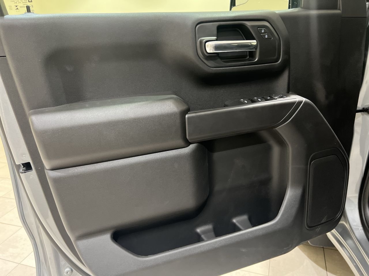 2025 Chevrolet Silverado 1500 Custom - Photo 57